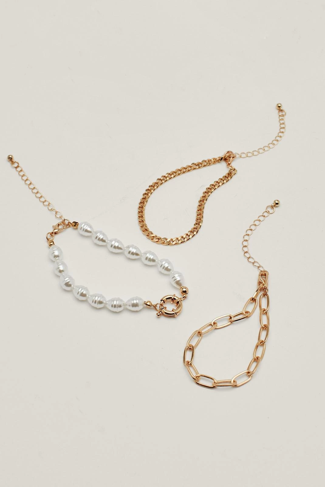 Formal Wear Pearl And Chain 3 Piece Bracelet Set 4 Formal Wear Pearl And Chain 3 Piece Bracelet Set - Image 2