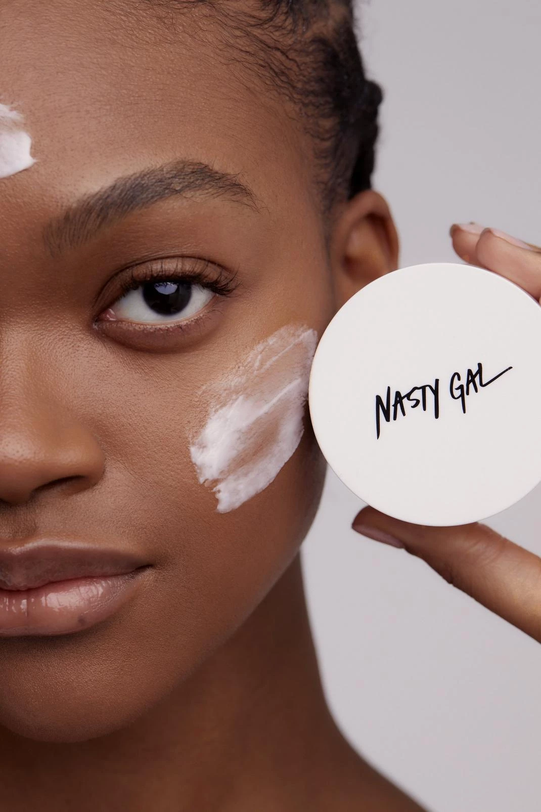 Nasty Gal Beauty Beauty Face Base 2-in-1 Cream 4 Nasty Gal Beauty Beauty Face Base 2-in-1 Cream - Image 3