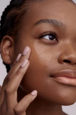 Nasty Gal Beauty Dewy Skin 2-in-1 Serum -Christmas Sales womens neutral nasty gal beauty dewy skin 2 in 1 serum 2