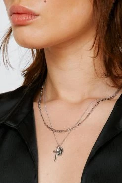 Necklaces Layered Pendant Chain Necklace 9 Necklaces Layered Pendant Chain Necklace -Christmas Sales womens silver layered pendant chain necklace 3